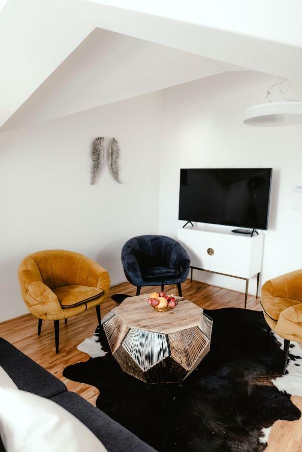 Luxury Apartments Zelny Trh Brno Exterior photo